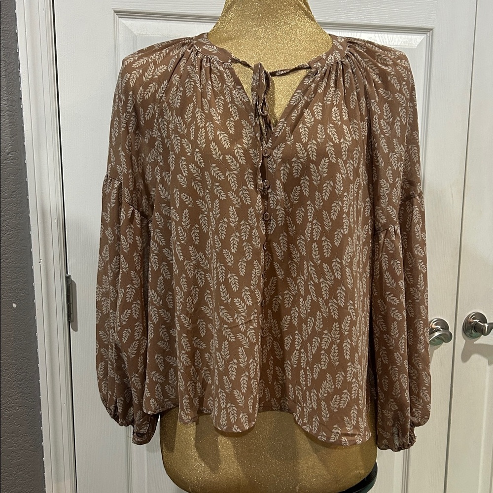 Mine Brown Leaf Pattern Blouse